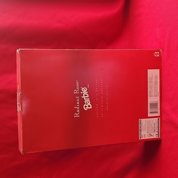 Barbie Radiant Rose - Picture 4 of 5